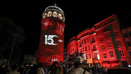 İstanbul’un simge yapılarında 15 Temmuz anlatıldı!